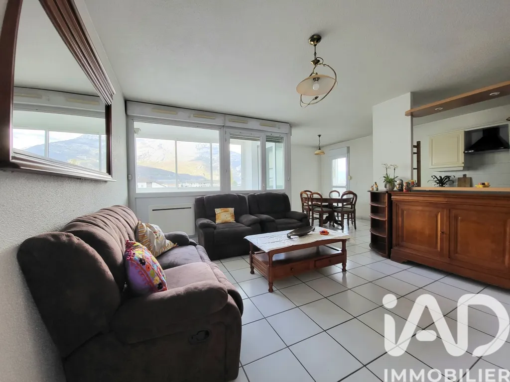 Séjour - Appartement T3 avec Terrasses à Grenoble