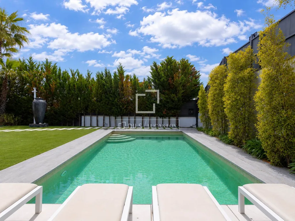 pool_area