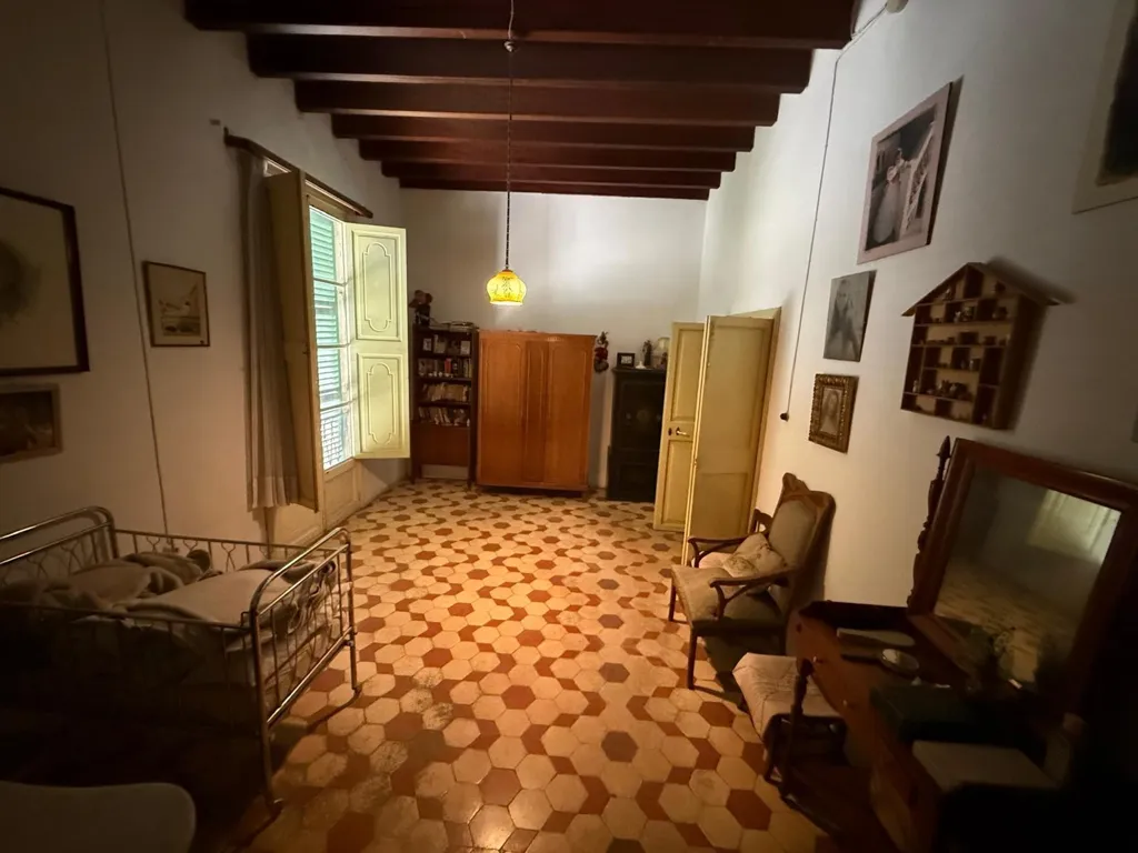 9-room house in Manacor
