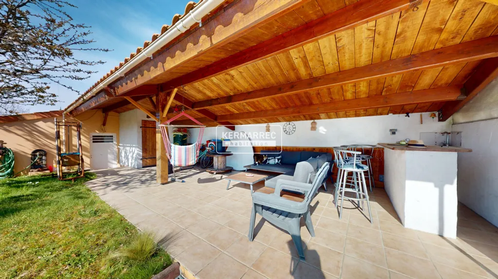 Terrazza - Detached House with Pool in Quiet Village