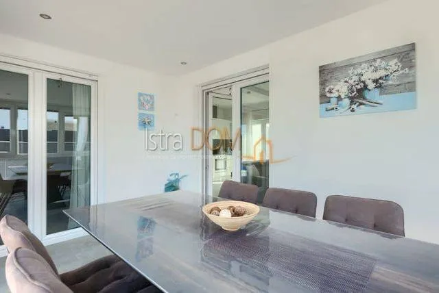 Sala da pranzo - Modern Bungalow with Pool in Ližnjan