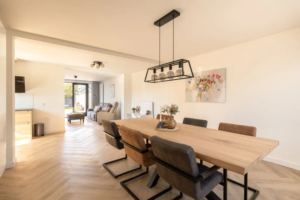 Salle à manger - Maison 8 pièces à Grevenbicht