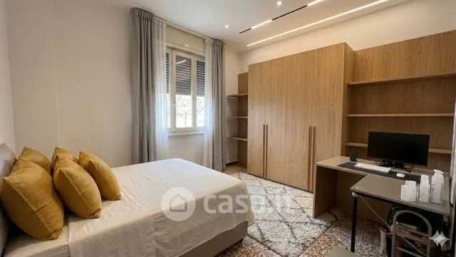 Chambres - Quadrilocale to Renovate in Castellarano Centre
