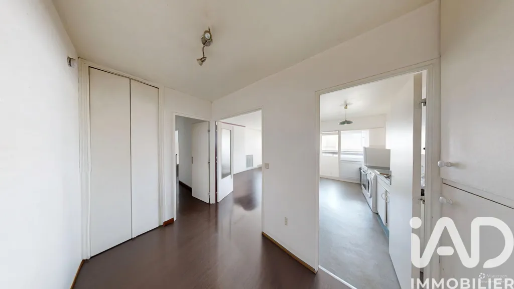 Cuisine - Appartement avec Terrasse au 6e étage à La Madeleine