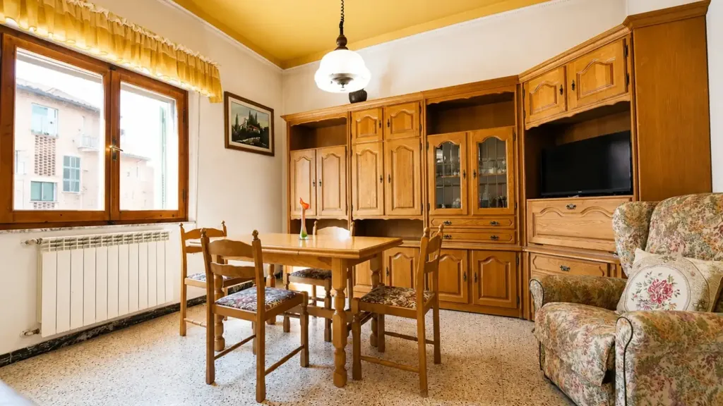 Salle à manger - Quadrilocale with Balcony and Garage in Certaldo