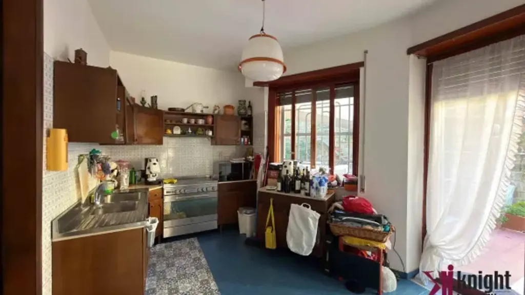 Cuisine - Semi-Panoramic Apartment with Garden in Posillipo
