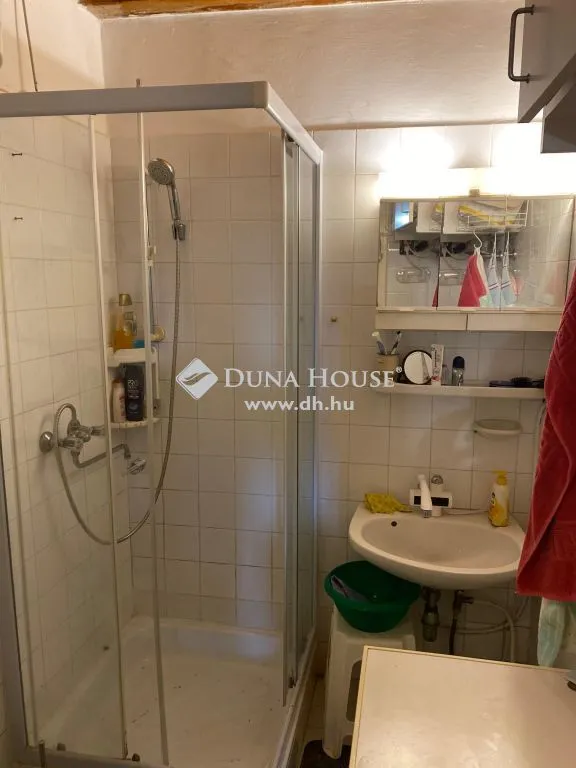 Bathrooms - Weekend Cottage with Garden in Pogány