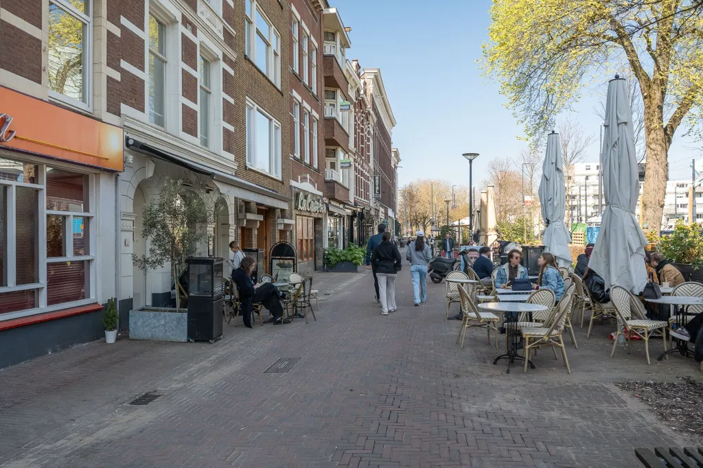 2-toaline korter asukohas Rotterdam