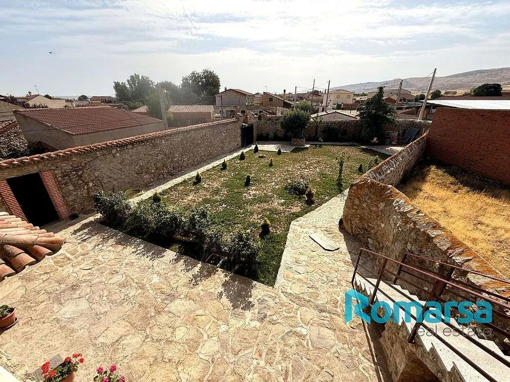 Vue aérienne - Rural House with Pool in Gemuño