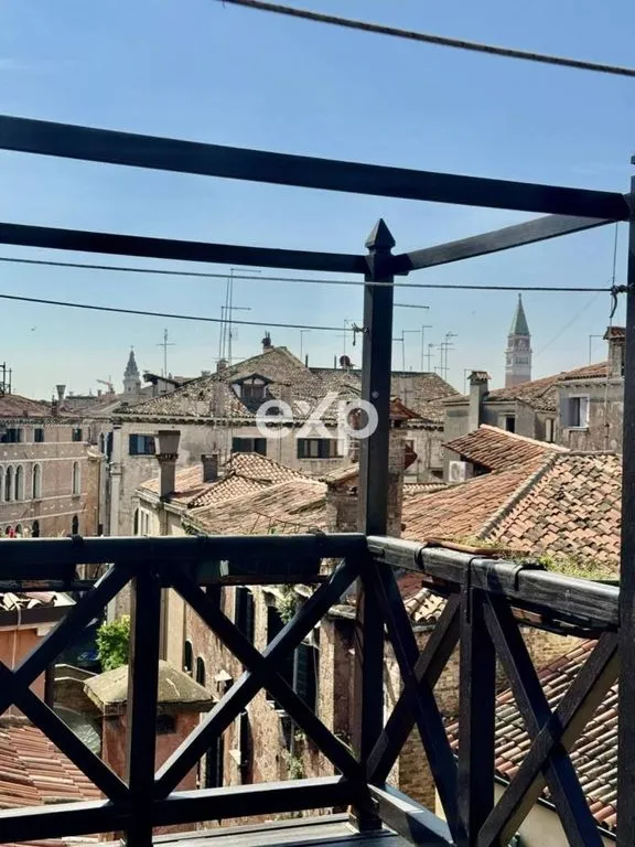 Balcon - Luxury Flat in Historic Palace, Cannaregio, Venice
