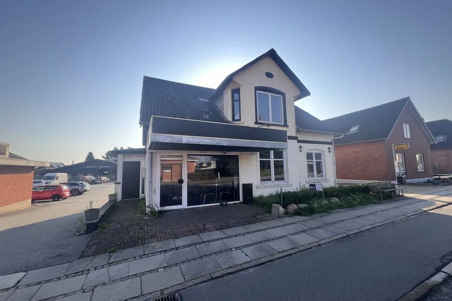 Välivaade - Commercial Property with Restaurant in Kolding