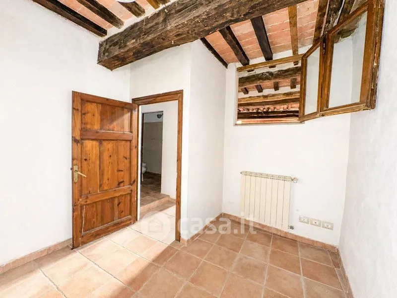 Toad - Tuscan-Style Apartment with Stone Facade in Montescudaio