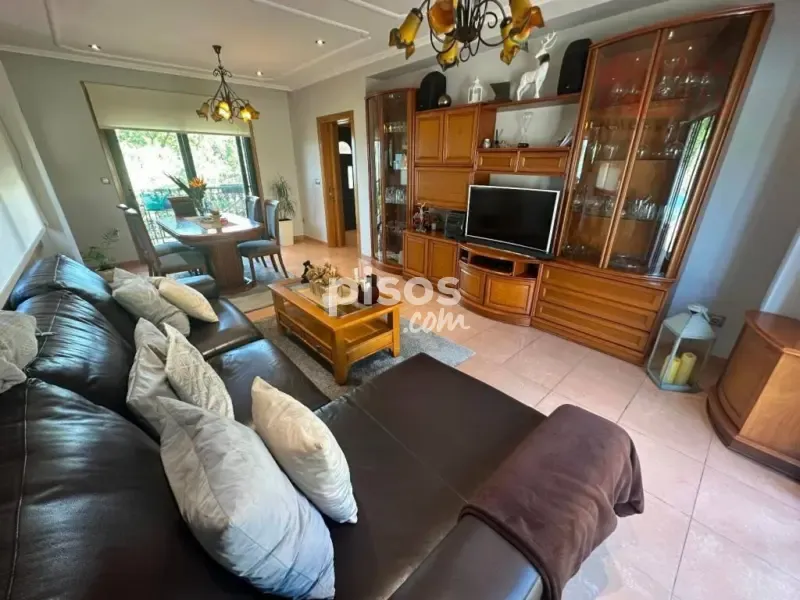 Séjour - Maison 4 chambres à ES