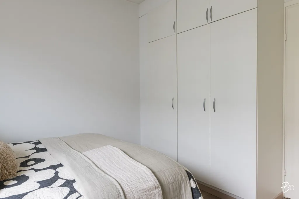 Chambres - End-Unit Apartment with Balcony in Armonkallio, Tampere