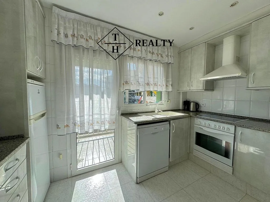 Cucina - Apartment with Terrace in Centre - Estanys