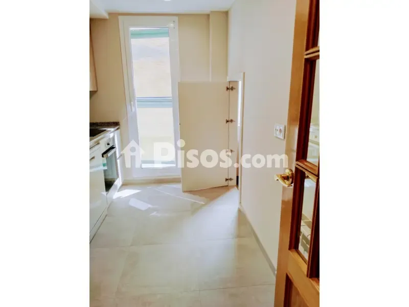 Cuisine - Duplex with Balcony and Garage in Calle Lodum