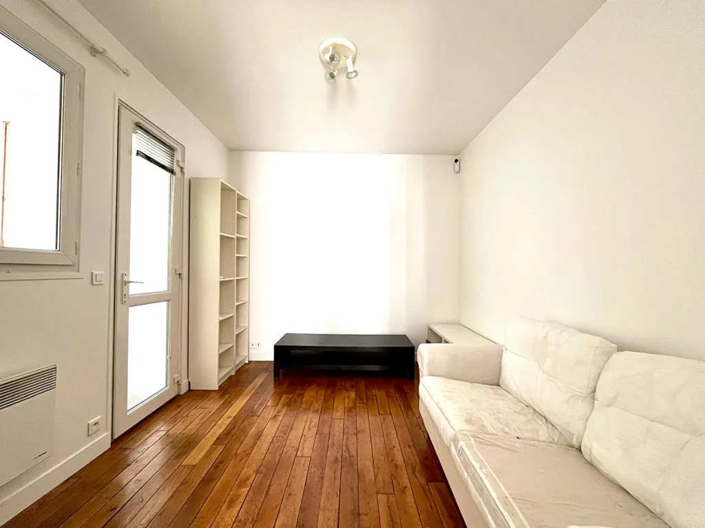 Séjour - Maison Répartie en 3 Appartements à Montreuil