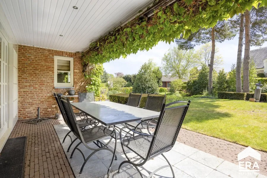 Terrass - Spacious Villa with Garden in Lommel