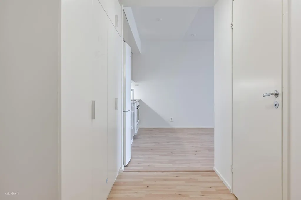 Esik - Modern Flat with Balcony in Pasila, Helsinki