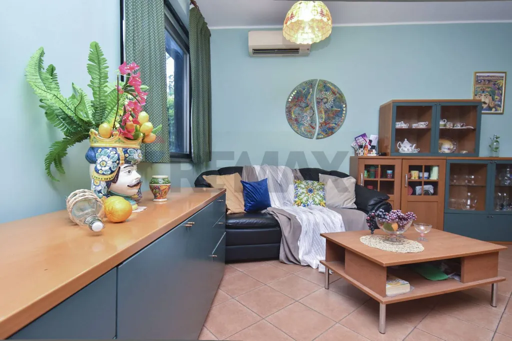 Maison 8 pièces à IT