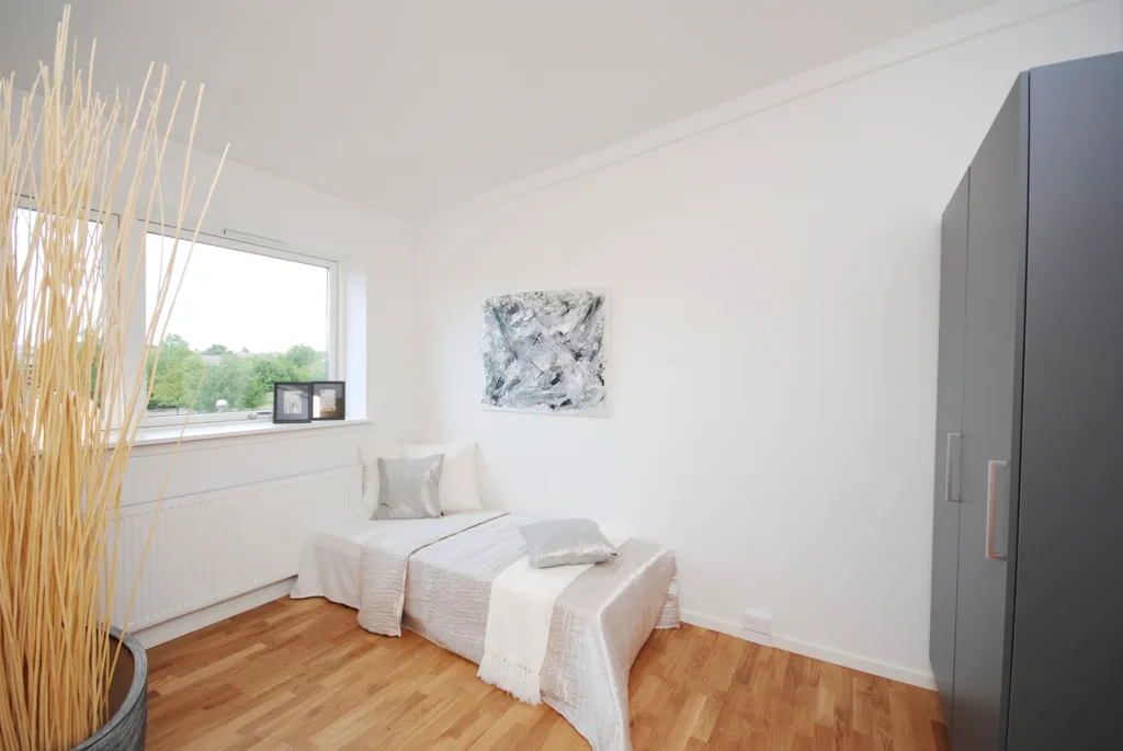 Chambres - Central Flat with Balcony in Smørum