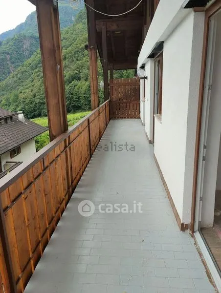 Balcon - Rearranged Apartment with Balcony in Nalles