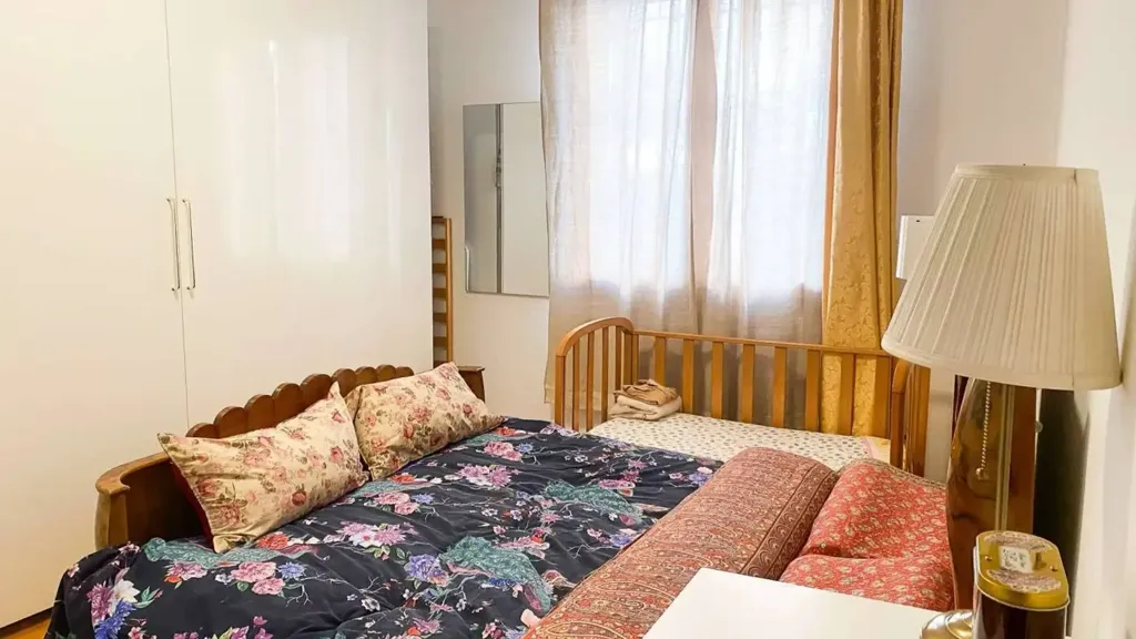 Magamistoad - Apartment with Covered Terrace in Cavriago
