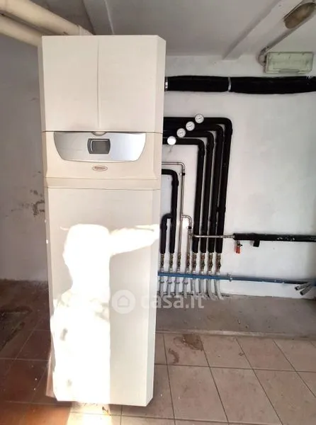 Utility Room - Rustic Villa with Private Garden in Trescore Balneario