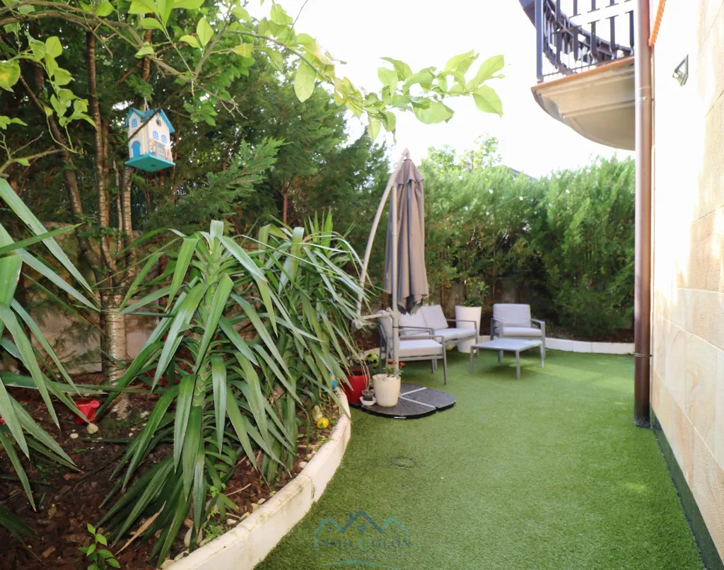 Jardin - Duplex with Pool and Terrace in Mendibil Centre