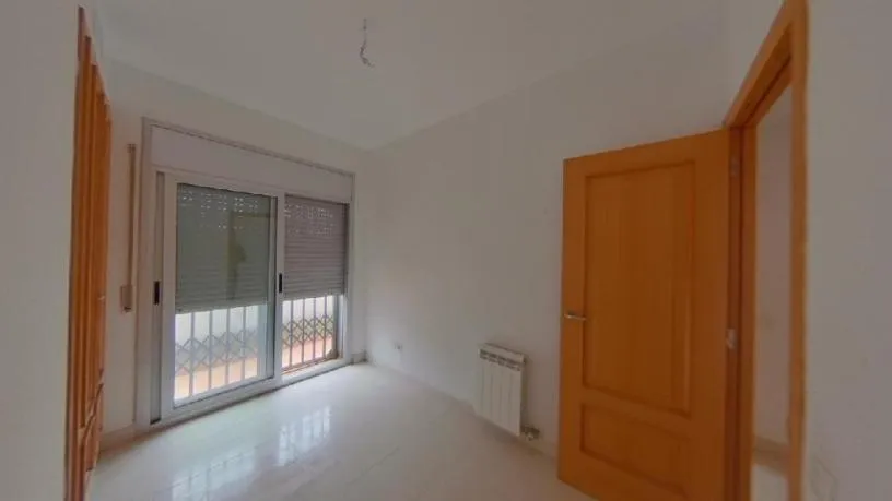 Toad - Spacious Flat with Pool in Cubelles, Barcelona