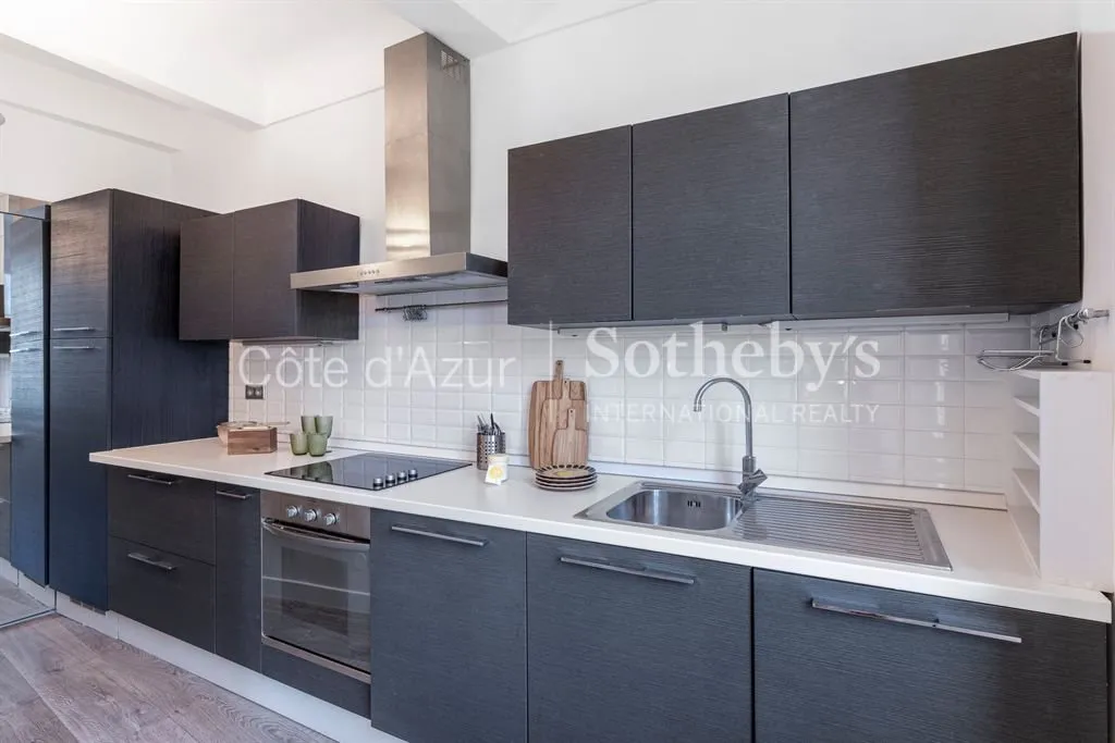 Köök - Luxury Apartment with Balcony in Nice Golden Square