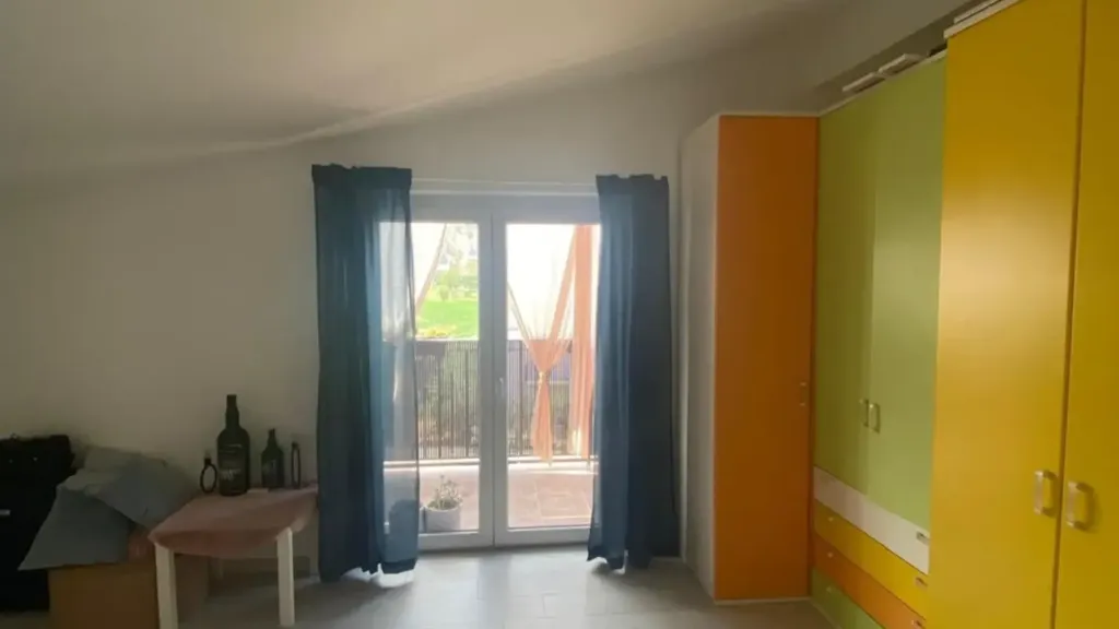 Magamistoad - Modern Apartment with Balcony in Sant'Eusanio Del Sangro