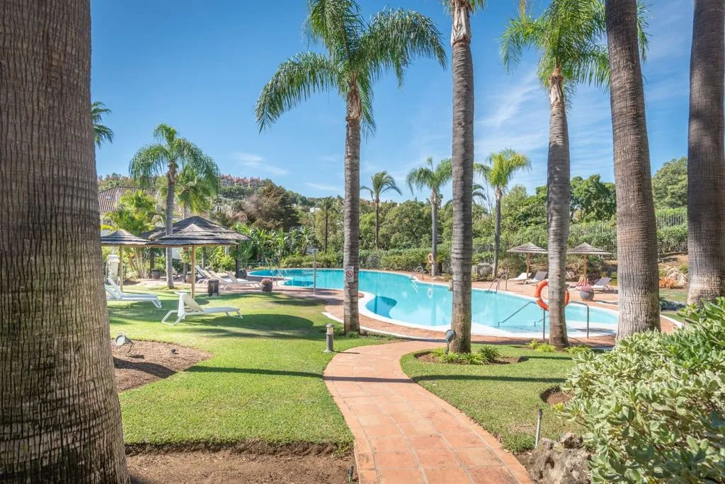 Piscine - Luxury Penthouse with Pool in Marbella