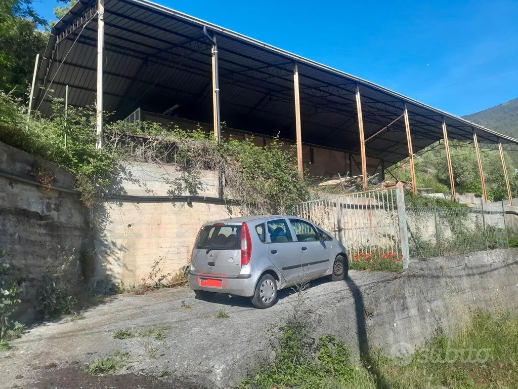Exterior - Shed with Workshop Space in Rural Area