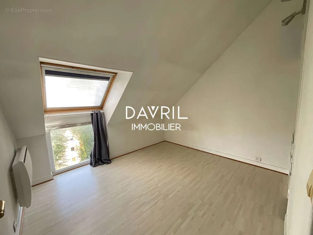 Rooms - Duplex with Terraces in Andrésy