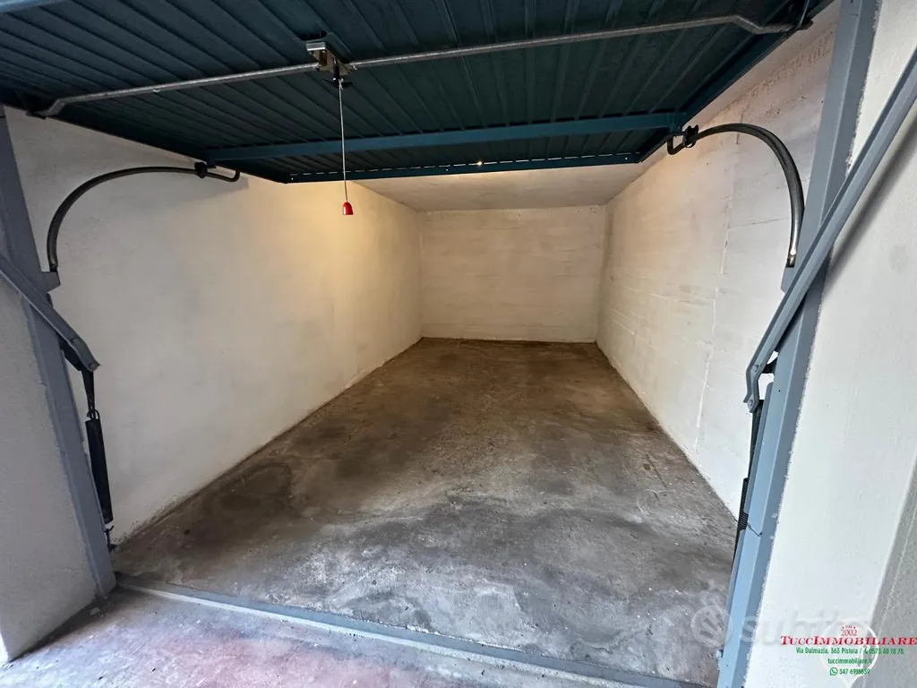 Garaaž - Garage for Rent in Via Dalmazia