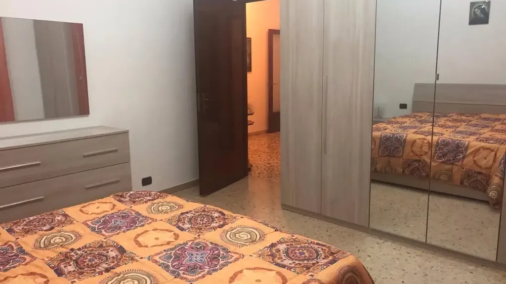 Camere da letto - Trilocale with Balcony in Pontedera