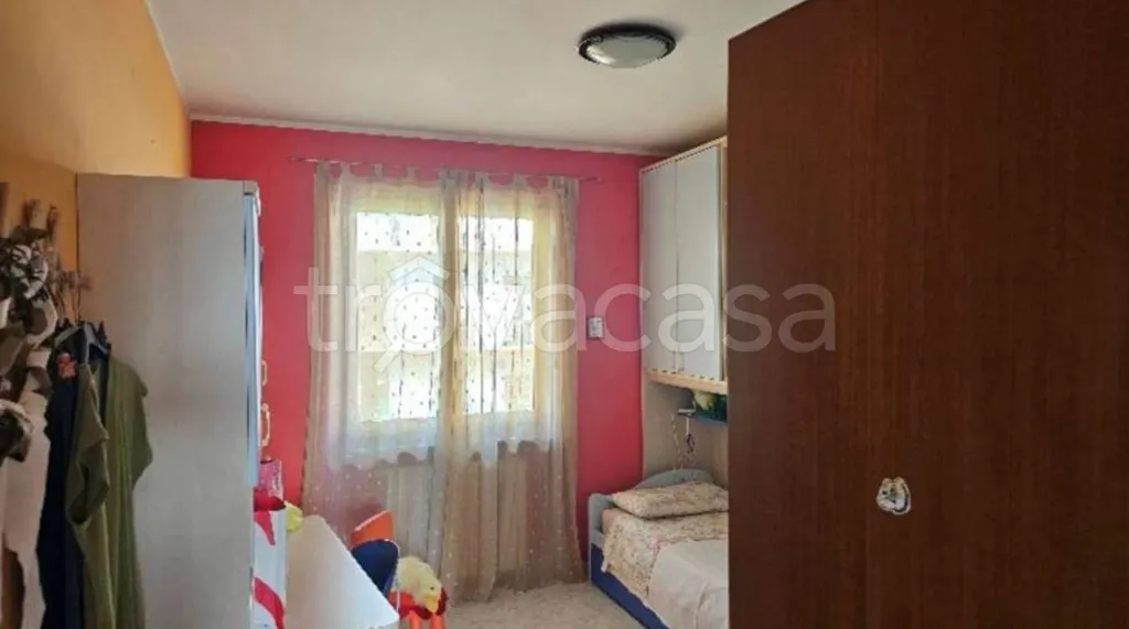 Magamistoad - Independent Villa with Garage in Borgomanero