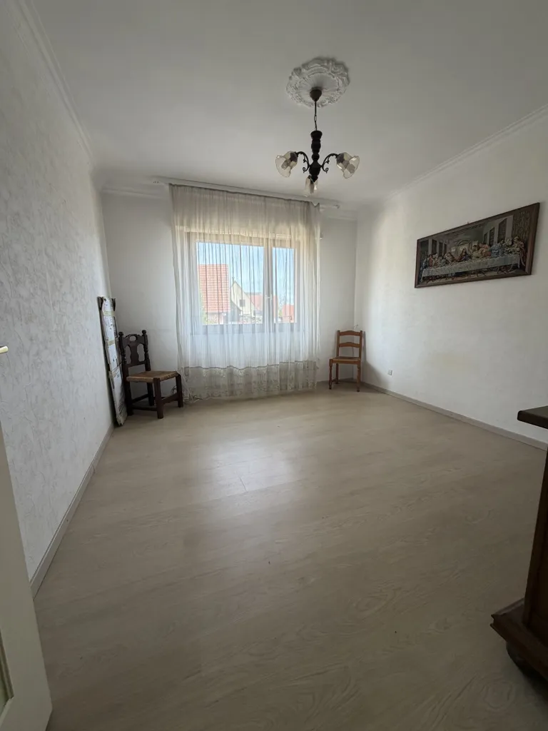 Soggiorno - Detached House with Undercroft in Erstein