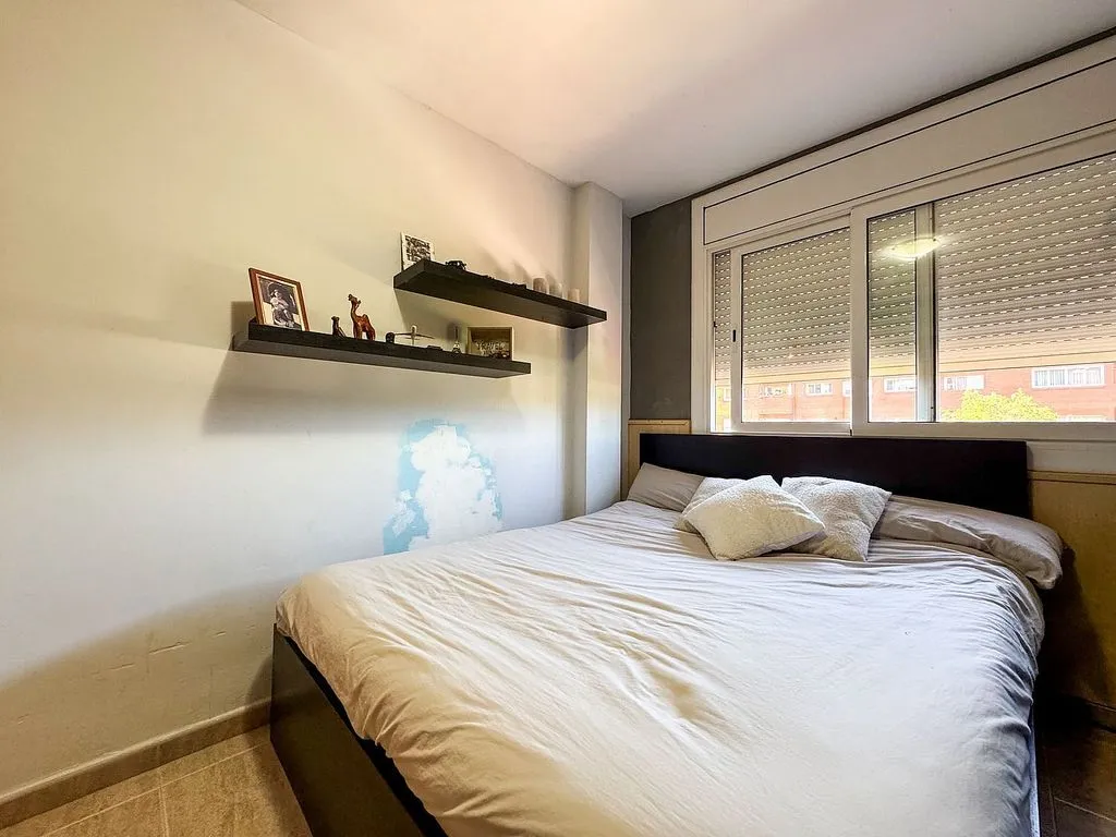 Corner Flat with Balcony in Sentmenat