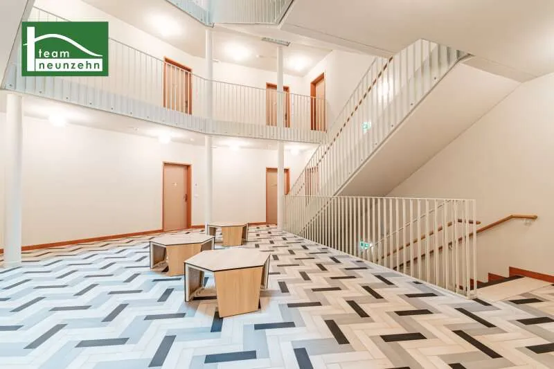Esik - Modern Apartment with Garden in Hirschfeld