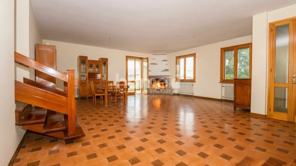 Séjour - Villa with Solar Panels in Albinea