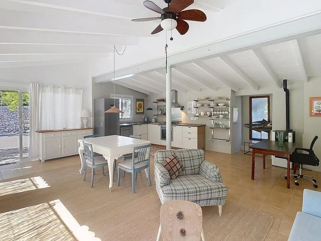 Elutuba - Rustic House with Pool and Terrace in Ciutadella