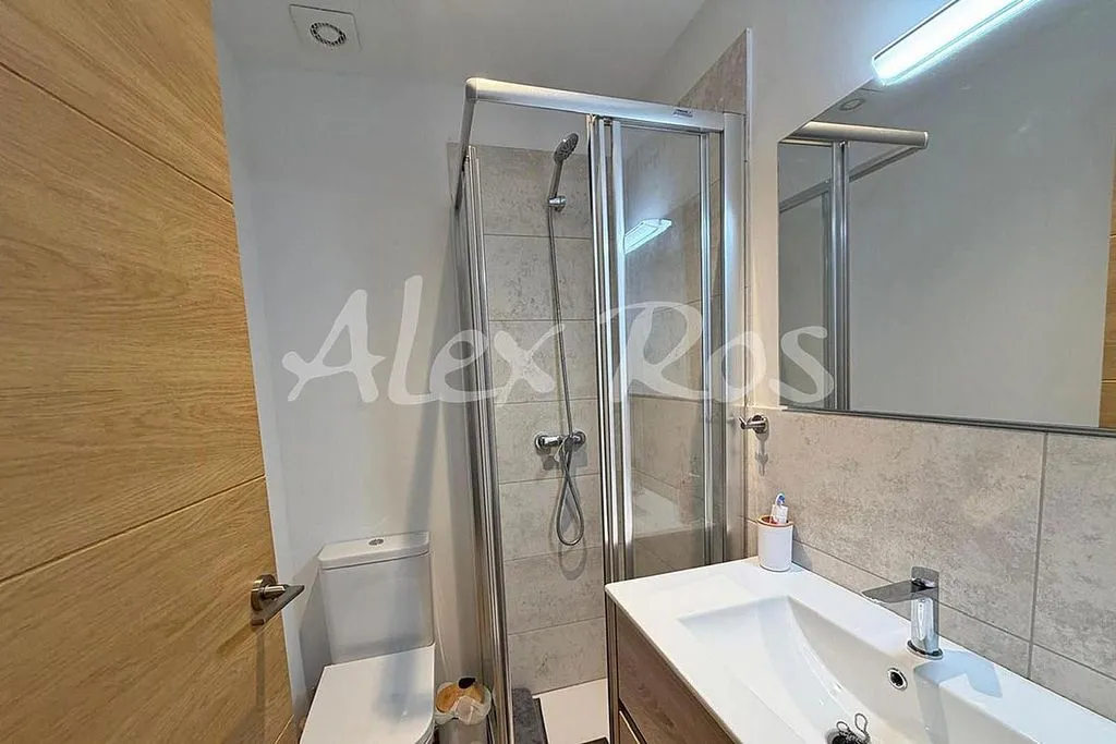 Salles de bain - Modern Flat with Terrace in Bellver de Cerdanya