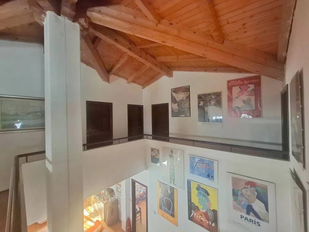 Séjour - Luxury Villa with Mountain View in Massimeno