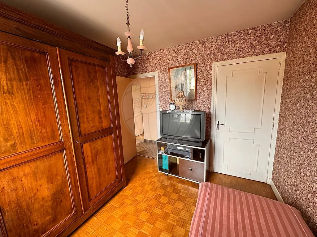 Chambres - Maison au Calme avec Terrain Arboré près de Nevers