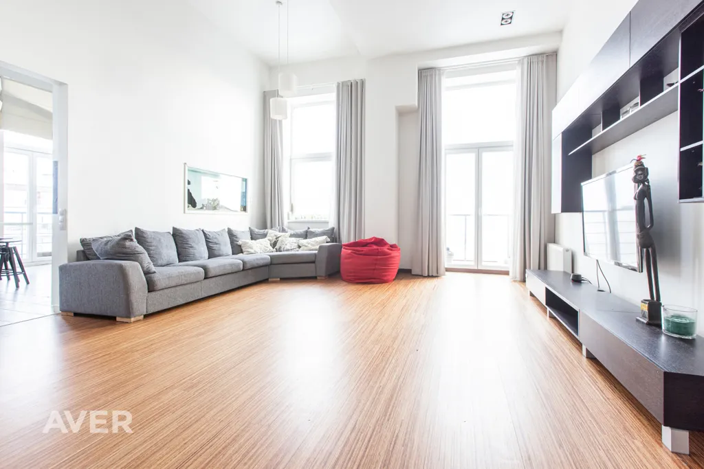 Séjour - Renovated Apartment with Panoramic View in Torņakalns