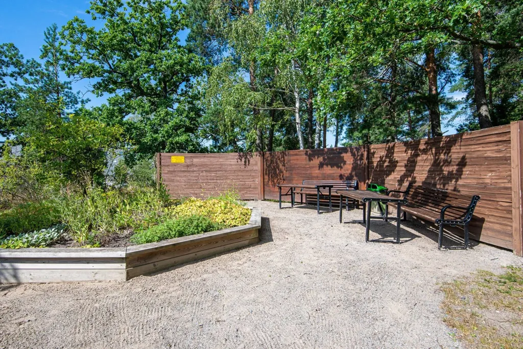 Jardin - Apartment with Balcony in Kallhäll