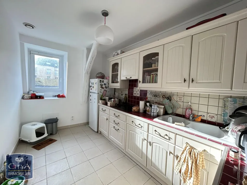 Cucina - Bright 4-Piece Apartment in Bourges