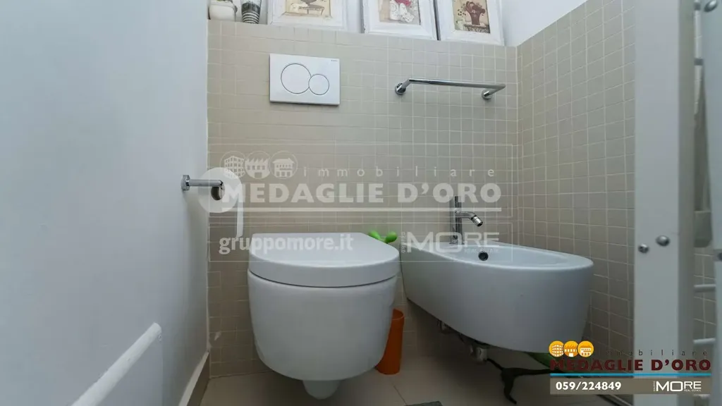 Vannitoad - Rustic-Style Apartment with West-East Exposure in Modena